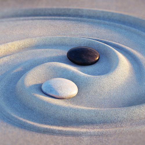 Yin Yang Motiv - Steine im Sand 2